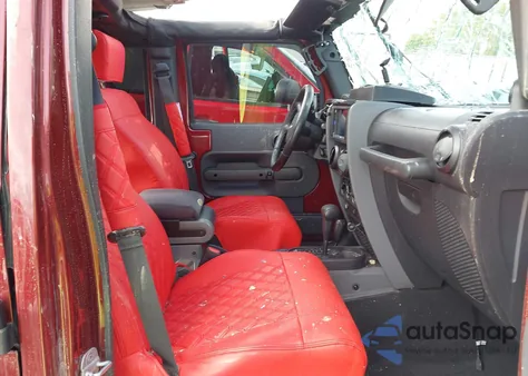 2009 Jeep Wrangler Unlimited X from USA, damaged, VIN 1J4GA39139L726711